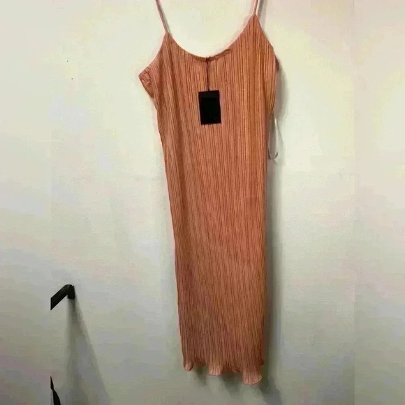 NWT Revolve Malia ribbed Midi Dress NBD Dress sz xs retails $198 - Picture 2 of 8